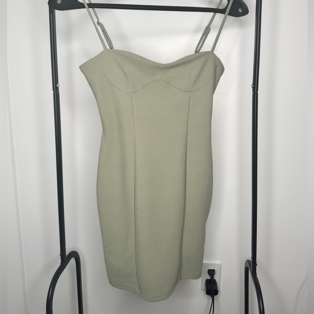 NWT Mint Vanilla Green Mini Adjustable Strap Olive Dress